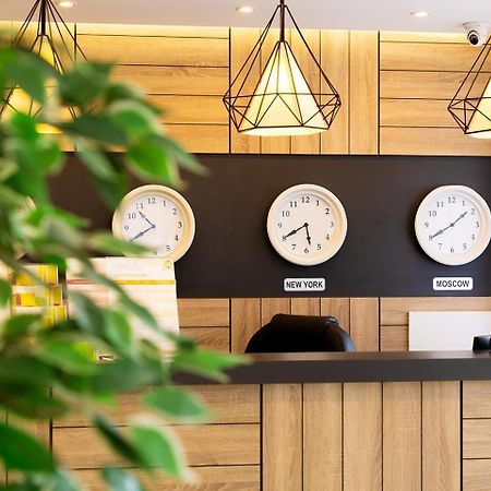 Hotel Compliment Трявна Экстерьер фото