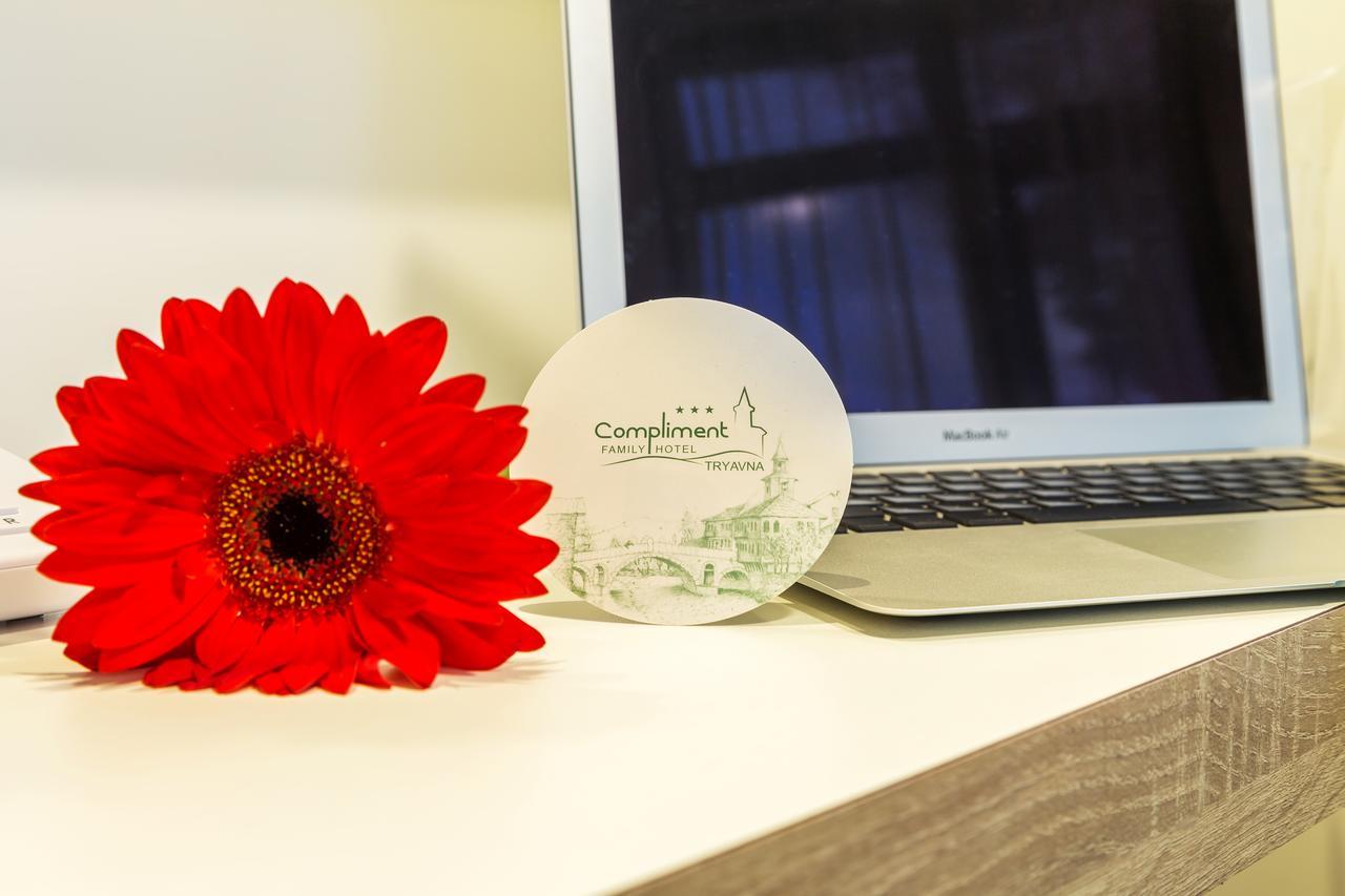 Hotel Compliment Трявна Экстерьер фото