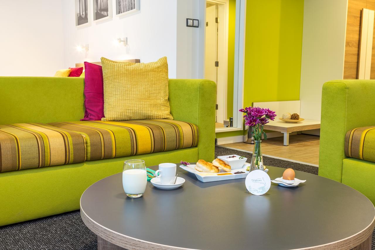 Hotel Compliment Трявна Экстерьер фото